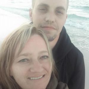 Meet your Posher, Chrystal